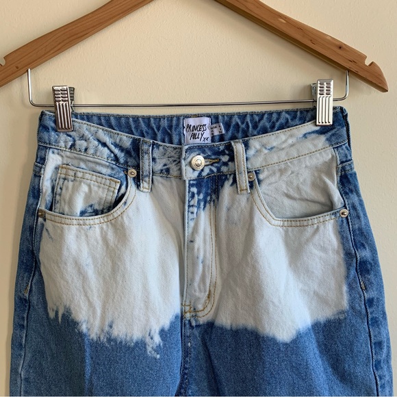 Princess Polly 90’s bleached jeans .. - Picture 3 of 3